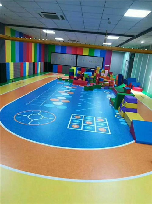 定制地膠安裝哪家好 云南定制地膠安裝 英特瑞定制地膠交貨快